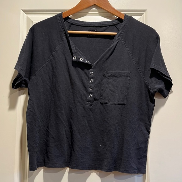 Urban Outfitters Tops - Urban Outfitters cropped T Shirt